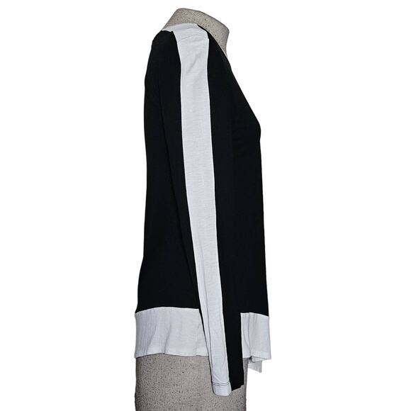 BCBGMAXAZRIA Asymmetrical Hem Long Sleeve Top Size XS - Picture 5 of 5